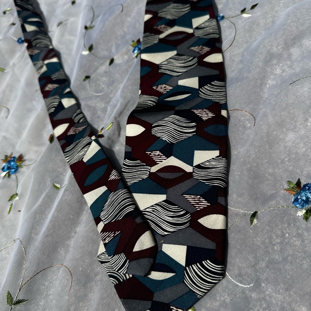 Vintage Bristol Bay Silk Geometric Patterned Tie - Multicolor